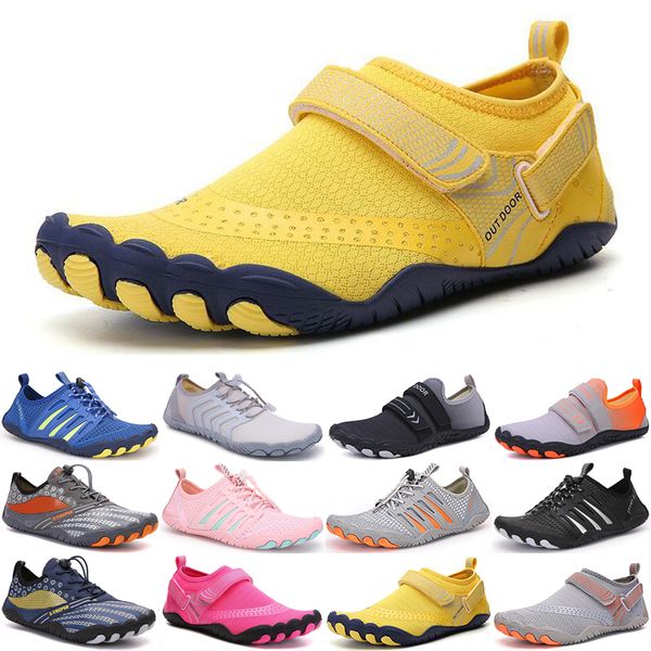 

men women running water shoes triple black white mens womens trainers sports sneakers runners shoe color36
