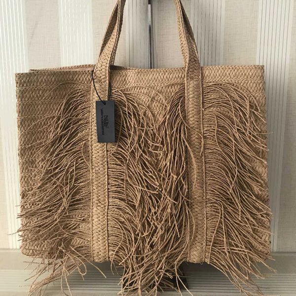 

totes large capacity tassel straw bag women shoulder bag handmade woven women handbag big bohemia beach straw women's bag shopper tote