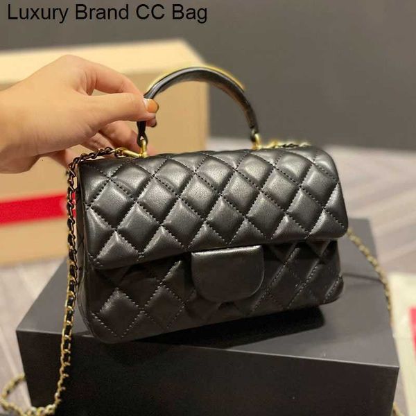 

cc shoulder bags luxurys designers channel cf mini bag gold handle 9a quality lambskin leather women crossbody ladies totes handbags black w
