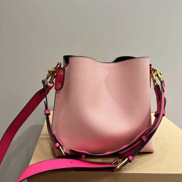 

pink designer bucket bags women crossbody tote leather handbags clutch wallets 6 colors large capation purse 221224
