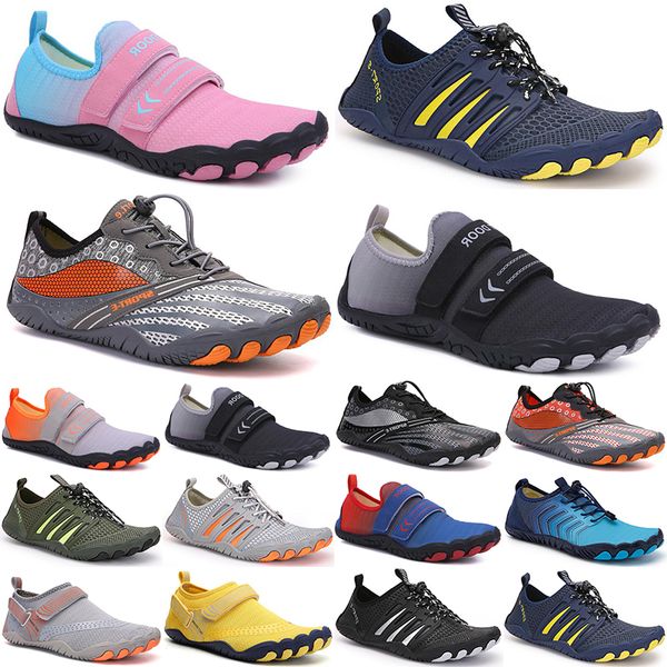 

designer water shoes for mens womens men women black white pink trainers sports sneakers shoe running runners luxury color47