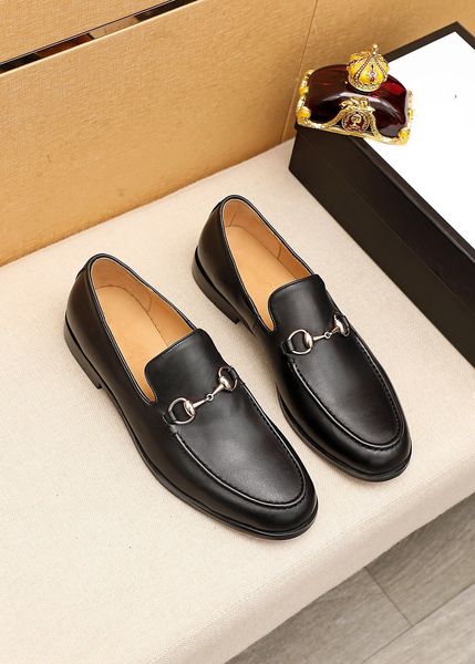 

g17/30model luxury man casual male shoe leather shoes for men loafers trend fashion mens black dress italian casual shoe man moccasins