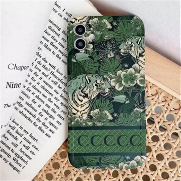 

green forest luxury designer phone case classic letter fashion brand shockproof phones cases for iphone 14 14pro 14plus 12 13