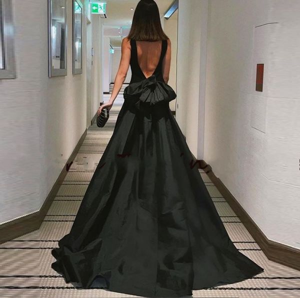 

black a-line evening party dress o neck black backless sleeveless long train dubia prom formal gowns robe de soiree 2023 vestidos feast, Black;red