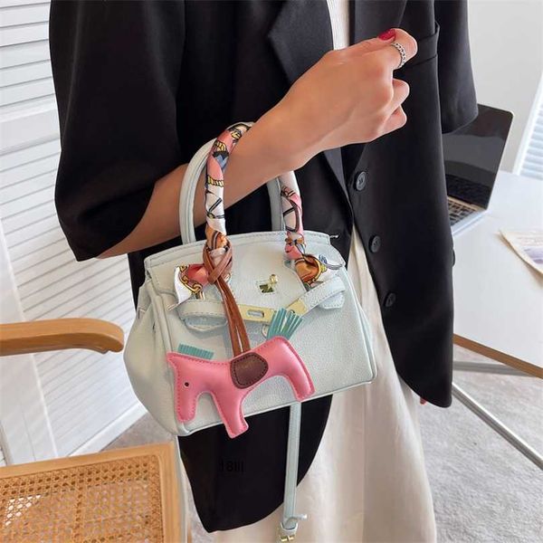 

designer bags birkin herme handmade urban simple atmosphere bag fashion solid color lychee pattern hand autumn and winter scarves personaliz