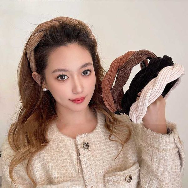 

hair clips barrettes wholesale new korean retro twist wide side corduroy cross knot headband solid braid headwear for woman girls j230221, Golden;silver