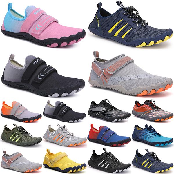 

designer water shoes for mens womens men women black white pink trainers sports sneakers shoe running runners luxury color68
