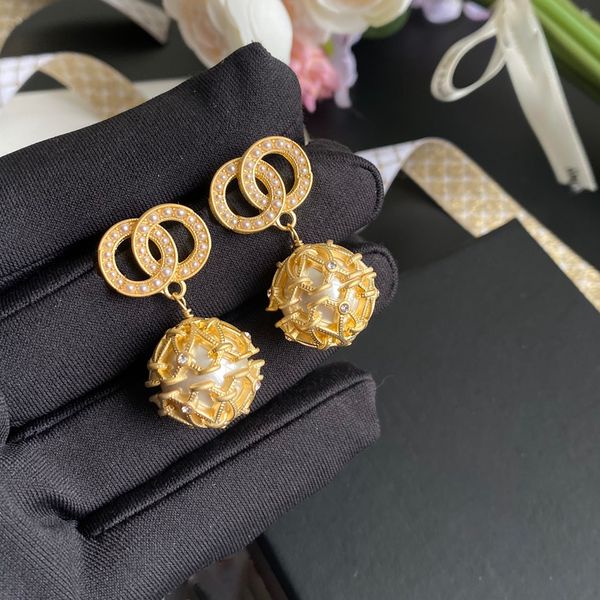 

2023 gold ball knot pearl designer earring small diamond link universal earring party gift, Silver