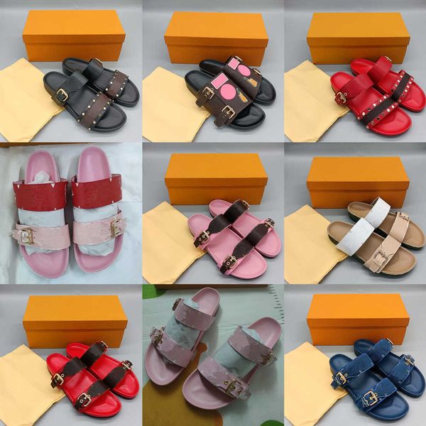 

2023 slippers designer slippers leather sandal slides 2 straps with adjusted gold buckles men and women bom dia flat mule summer flip flops, Black