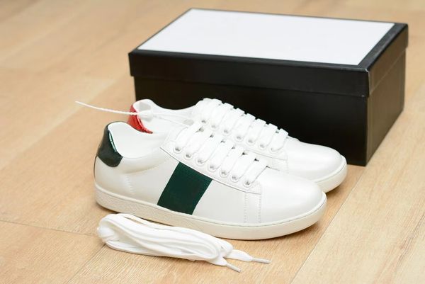 

2023 luxury designer shoes mens womens cartoons casual shoe bee genuine leather tiger snake embroidery stripes classic men sneakers size 34-, Red;white