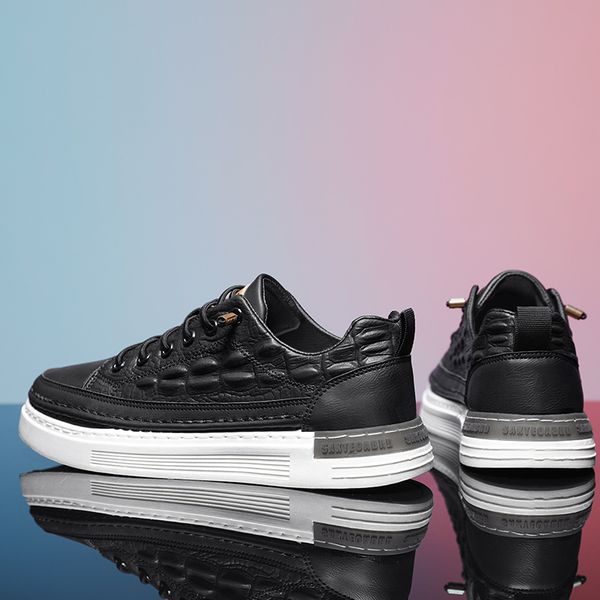 

2023 men women running shoes black khaki white mens trainers outdoor sneakers size 39-44 color22