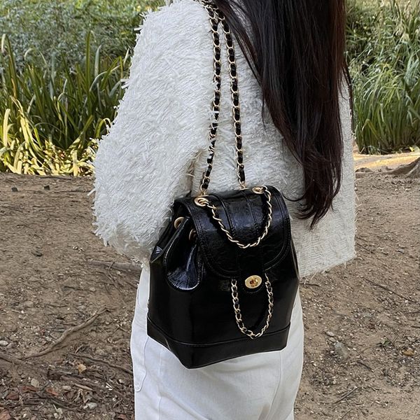 

school bag korea autumn winter mini chains backpack female ins student oil wax leather shoulder bag travel bagpack black rucksack sac 230223