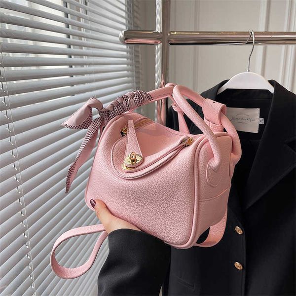 

h lind casual bag 2023 new litchi lindi mini doctor fashionable hand held single shoulder messenger women s bag medicine