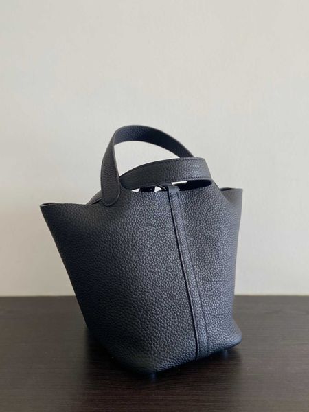 

wholesale designer h ormes totes handbags vegetable basket allblack so black leather layer tc cow highgrade sense fashion versatile portable