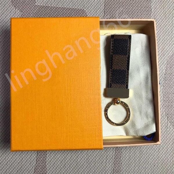 

2022 men's and women's gifts leather key chain style 7 color car key chain and gift box whole 272r227r, Silver