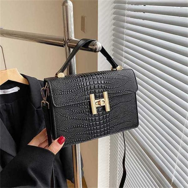 

clearance outlets online women's simple fashion portable single shoulder messenger bag small square bags
