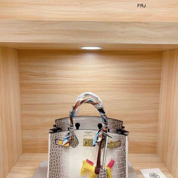 

designer handbags birkin herme bags himalayan crocodile cowhide hbag classic wealthy woman style hand in le crossbody bag have logo frj