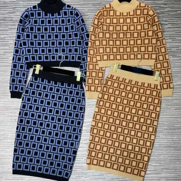 

designer womens two piece dress full letters knitted long sleeve dresses sets for women designer skirts charm ladies slim hip skirt 4mr0, White