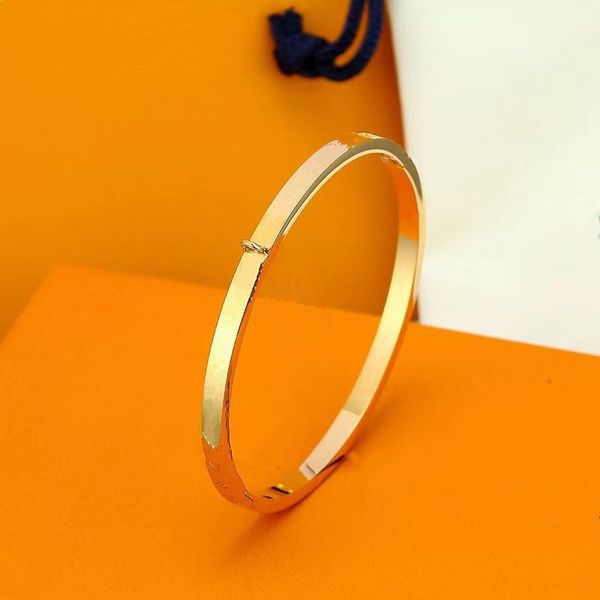 

classic bangle bracelets lock flower bracelet titanium steel letter men and women bracelets luxury designer gift wedding party jewelry not f, Black