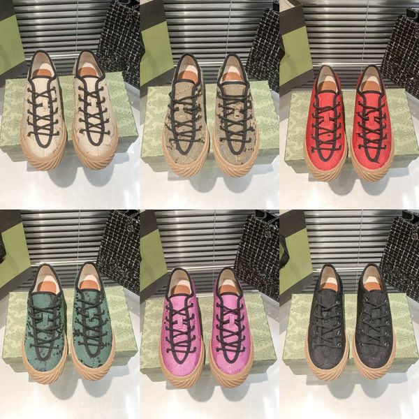 

2023 designer casual shoes double g sneakers presbyopia biscuit shoes men women embossing canvas thick soled sneaker luxury brown letters sp