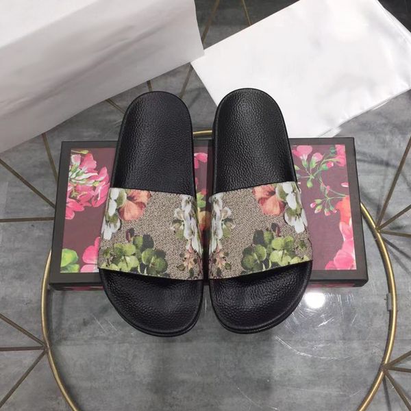 

sandals famous designer mens designers slides womens slippers fashion luxurys floral slipper leather rubber flats sandals summer beach shoes, Black
