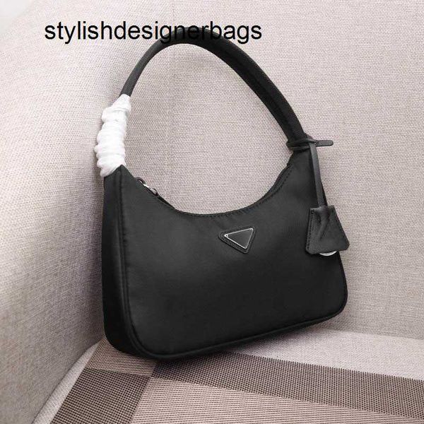 

2022 luxurys designers fashion brushed shoulder bag for women bags backpack cross body pack womens nylon totes handbag lady messenger bag 48