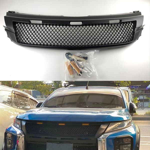 

car grille fit for mitsubishi pajero sport grille 2016-2019 black grille with light grille