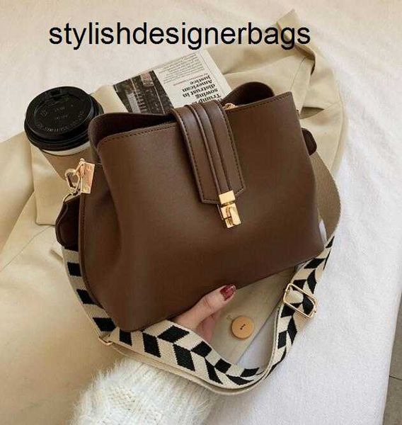 

hbp retro simple small pu static face leather bucket messenger bag women's designer fashion ladies luxury black one-shoulder handbag 48