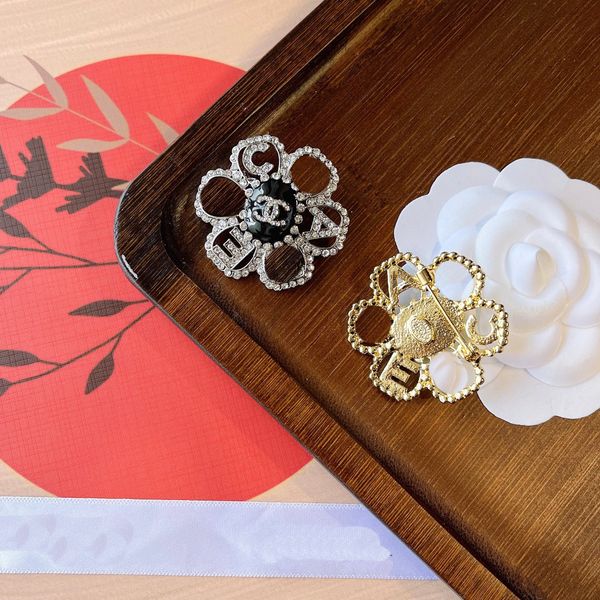 

women flower stamp brooch couple gift jewelry pin gemstone brooches desinger vintage 18k gold plated broochs lovers wedding party dress acce, Gray