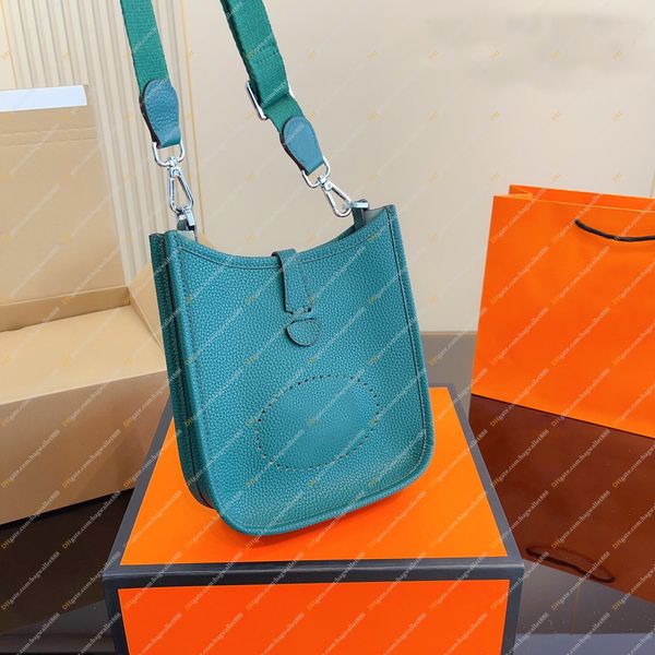 

designer totes bag hollow out handbags fashion leather bags for women evelyne shoulder purses backpack wallet crossbody bags with original b