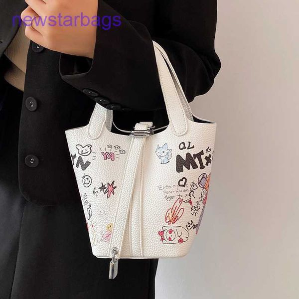 

designer herme picotin lock bags for sale design women 2023 new summer fashion hand bucket sense graffiti crossbody