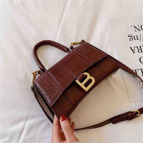 

handbag 2023 new bag women's hand hands popular patent leather shoulder texture messenger bagqn0k