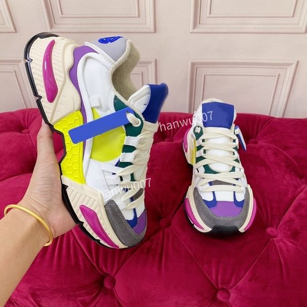 

2023 designer women sneakers calfskin casual shoes men stylist reflective shoe trainers patchwork leisure shoes size35-45, Black