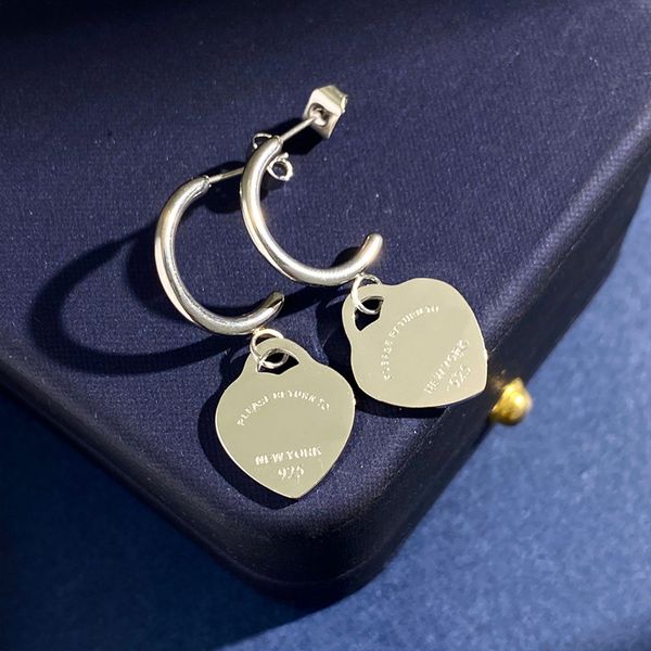 

fashion t brand 18k gold plated stud heart earring women love earring rose stud couple stainless steel couple gifts designer jewelry engagem, Golden;silver