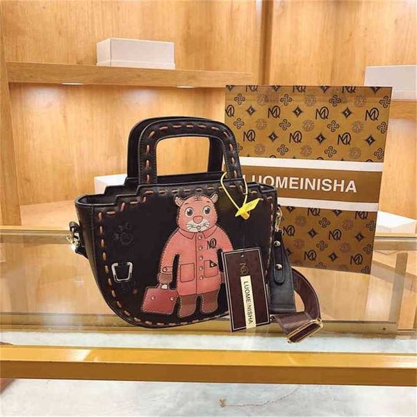 

handbag 2023 new bag small and old flower hand women's vegetable basket messenger