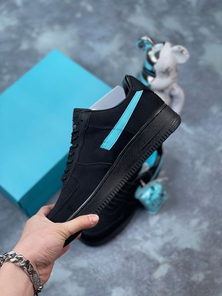 

2023 latest athletics running shoes 1 low 07 sp black blue girls boys outdoor lifestyle walking out and standing sneakers