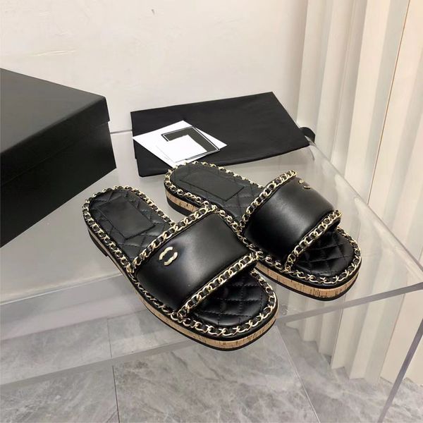 

small fragrant sand beach sandal new urban casual flat heel chain square head embossed one word slippers women 0106, Black