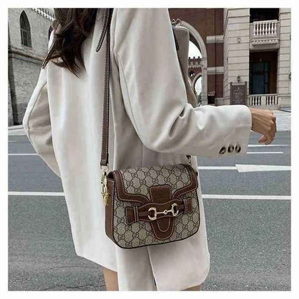 

36% off handbag 2023 new bag shoulder early messenger hand cover small square
