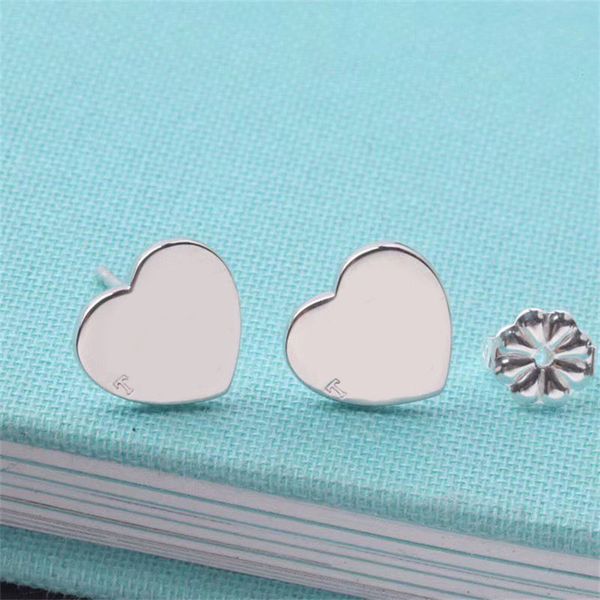 

metal gold plated mens stud earrings for teen girls trendy metal engraved letters hearts tag romantic cute orecchini luxury jewelry designer, Golden;silver