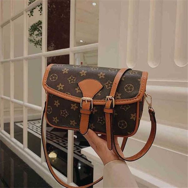 

handbag 2023 new bag evening female texture small square korean old flower contrast color shoulder messenger