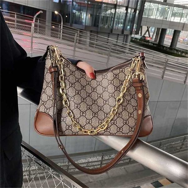 

handbag 2023 new bag postman sad chain