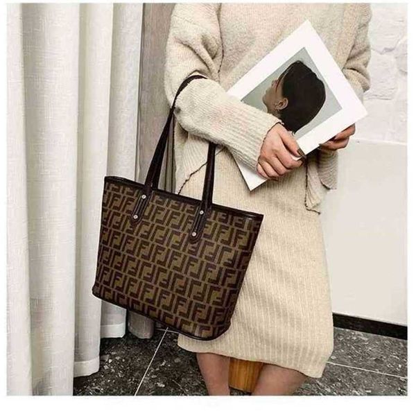 

handbag 2023 new bag hand large capacity letter shoulder women's bucket