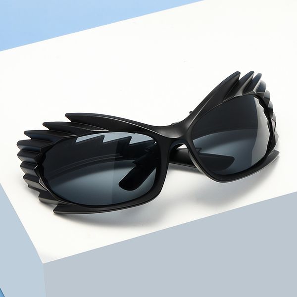 

glasses new geometric exaggerated sunglasses df 04038, White;black