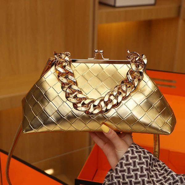 

totes leather weave handbag with thick chain handle dumpling bag 2022 new design crossbody for women luxury party cluth purses y2302