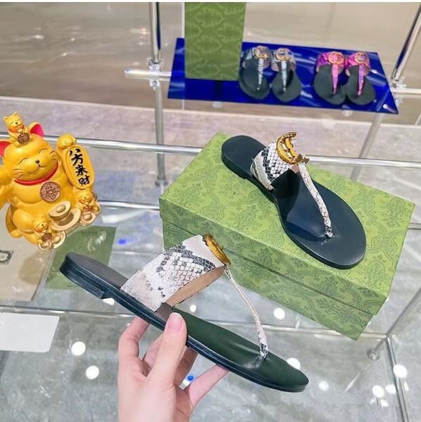 

2023 luxury desinger slippers fashion grapes discount thin black flip flops brand shoe ladie beige sandals flip flogs causal flip flop for w