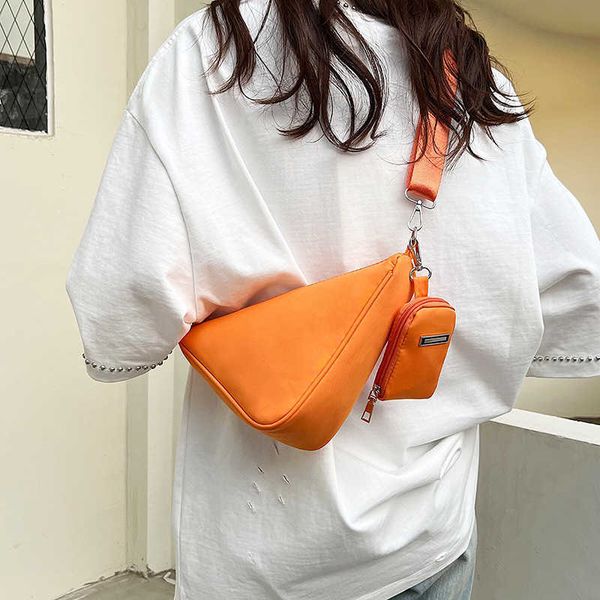 

totes 2023 fashion spring women's triangle nylon shoulder bag simple design ladies crossbody adjustable straps y2302