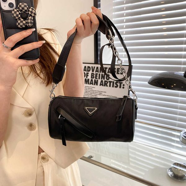 

wholesale market 2023 luxury street style rivet broadband cross body new oxd cloth cylinder for womenhigh quality