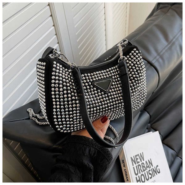 

70% 2023 new shoulder bag the same autumn and trend fashionable rhinestone hobo armpit small square leisure temperament chain obliquehigh