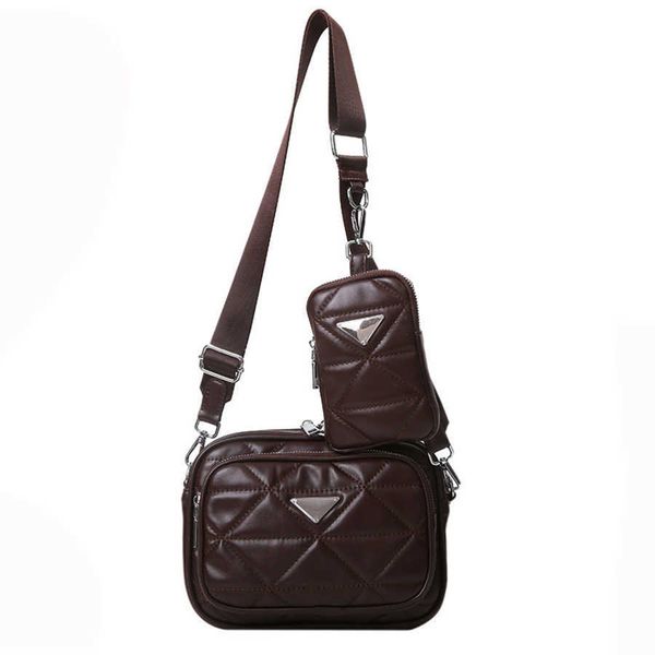 

70% 2023 new shoulder bag casual wide strap one texture rhombushigh