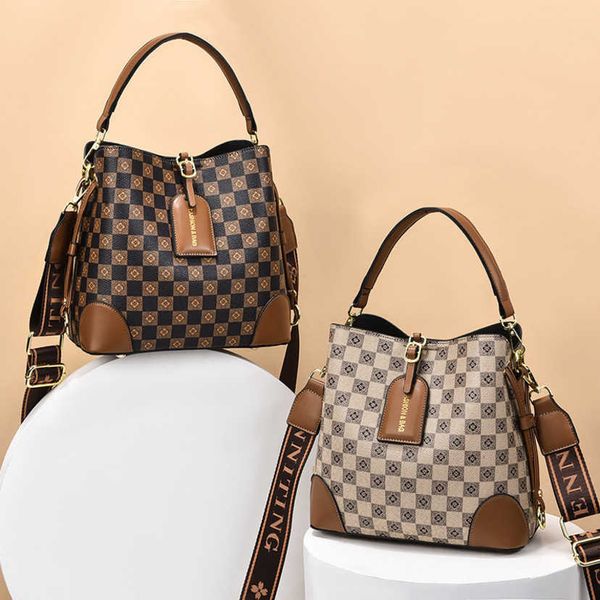 

brand shoulder bags for 2023 handbag color single shoulder straddle bucket bag female new quality handbags purses female apfe